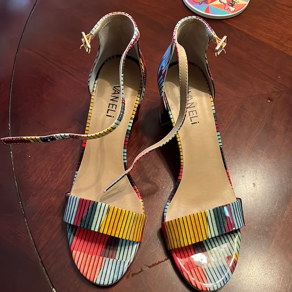 sandals are very comfortable
